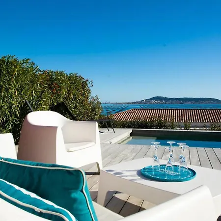Vakantiehuis With Panoramic Views Of Thau Lagoon Bouzigues