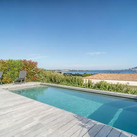 With Panoramic Views Of Thau Lagoon Vakantiehuis *